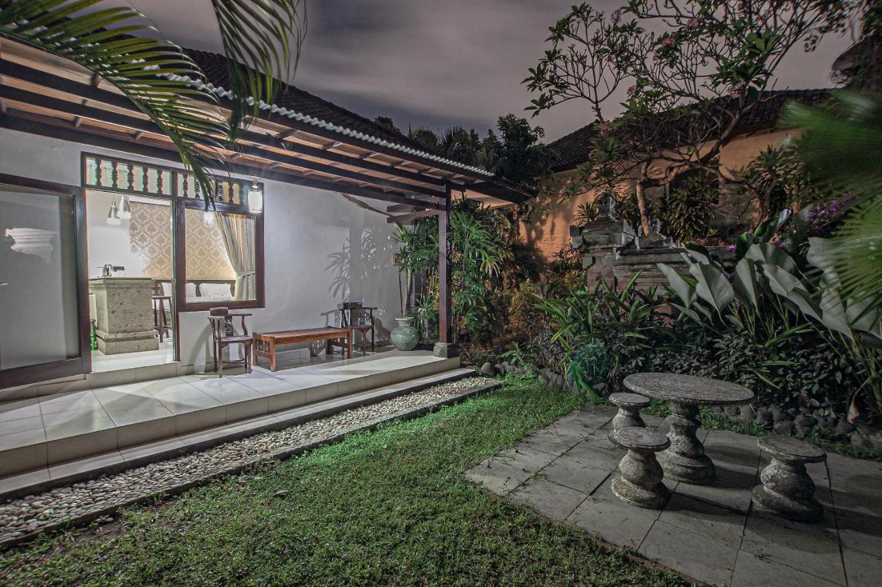 Panorama Cottages I Легиан Екстериор снимка